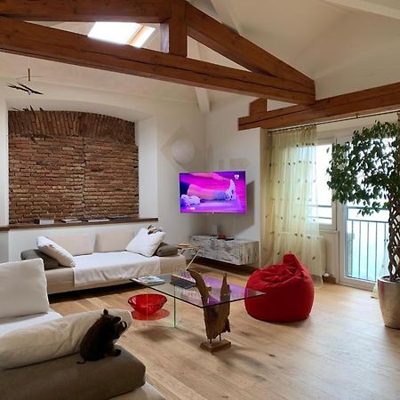 Ferienwohnung The Cherry Garden House Loft Lusso Brunate Exterior foto